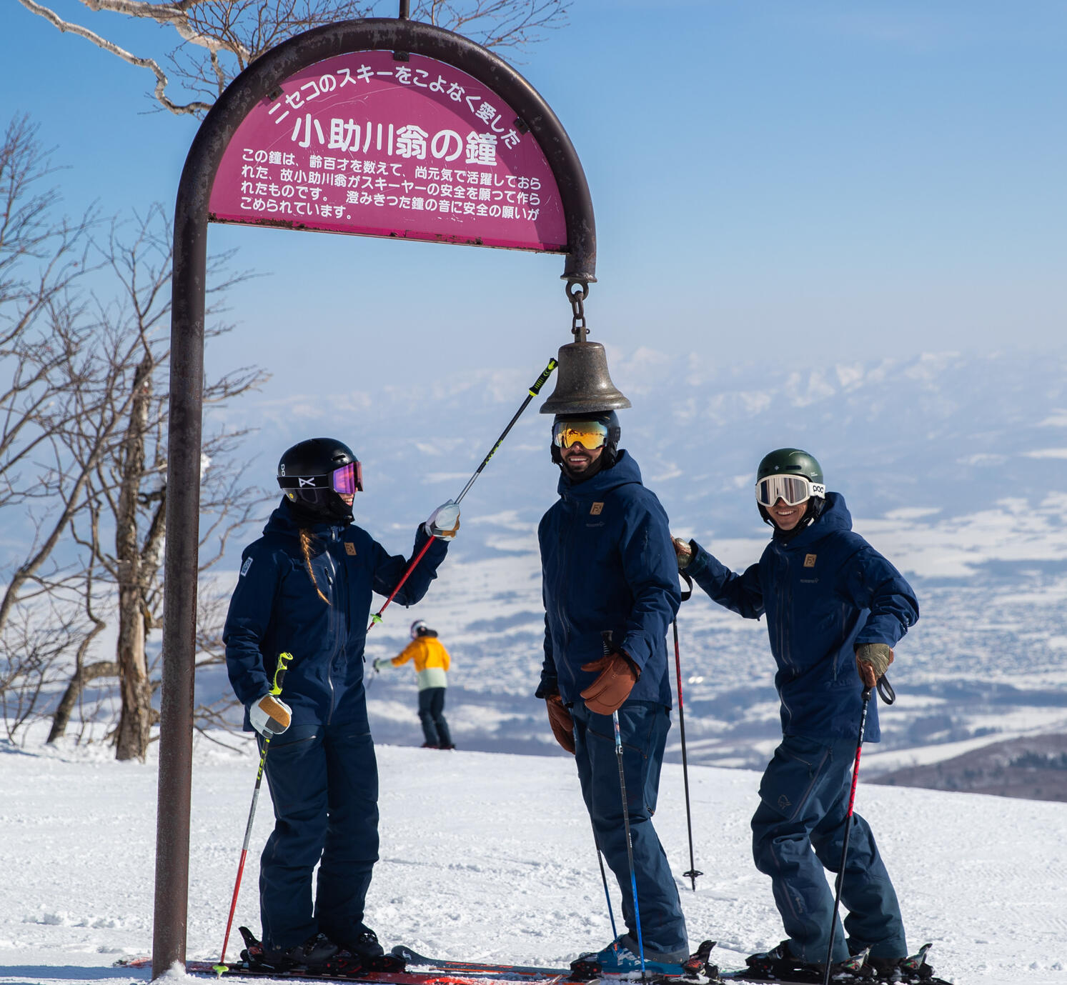 65,000 JPY (standard season) 75,000 JPY (peak season)